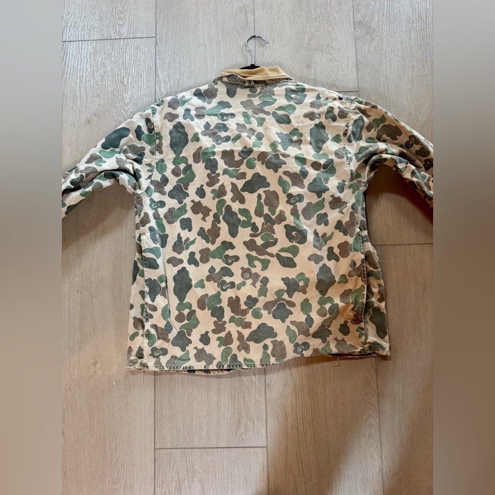 Vintage Women’s Camouflage Jacket with Tan Collar - Picture 2 of 7